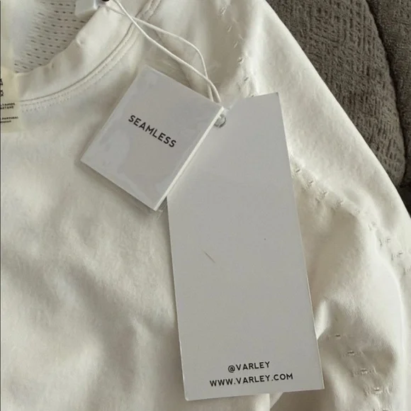 Varley seamless activewear three quarter sleeve crop top - Picture 6 of 6